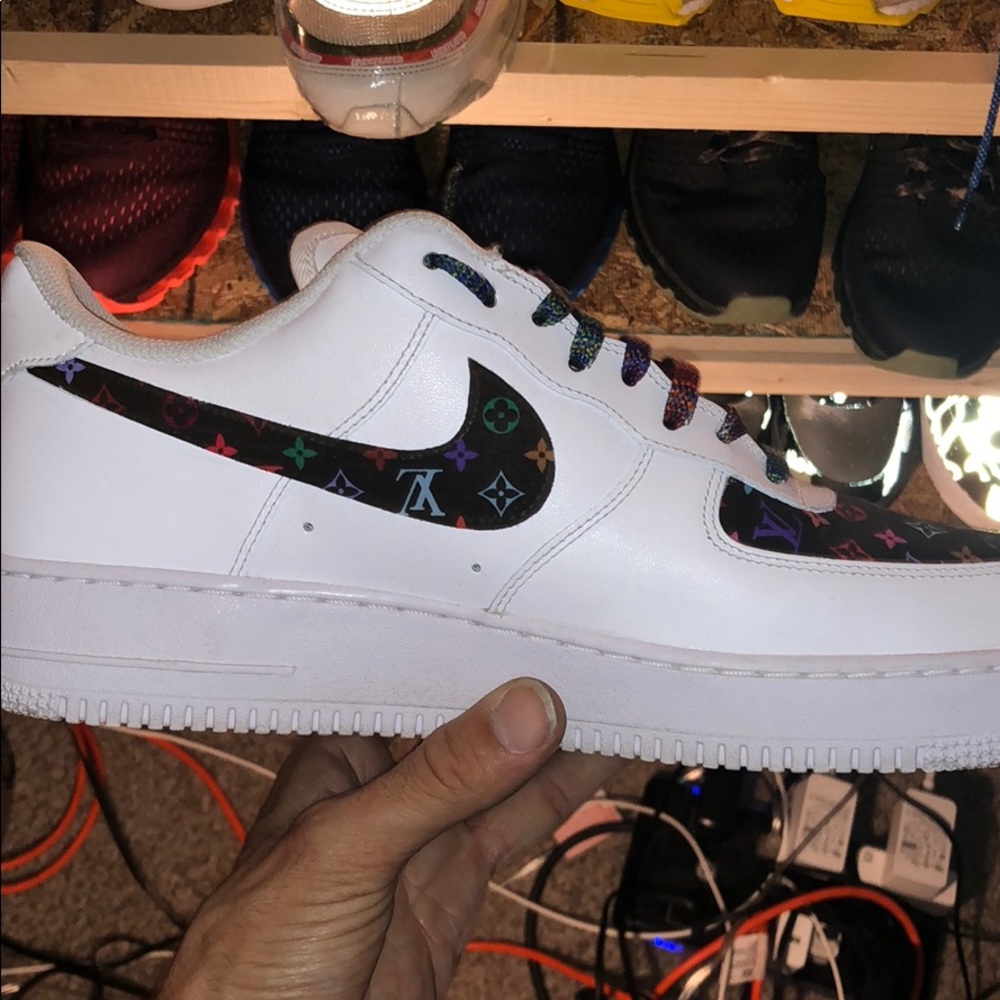 Nike x lv customs